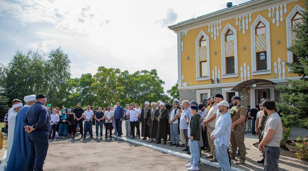 Ісламізація Луганщини. Окупанти зіткнулися з проблемою конфліктів місцевих та мігрантів