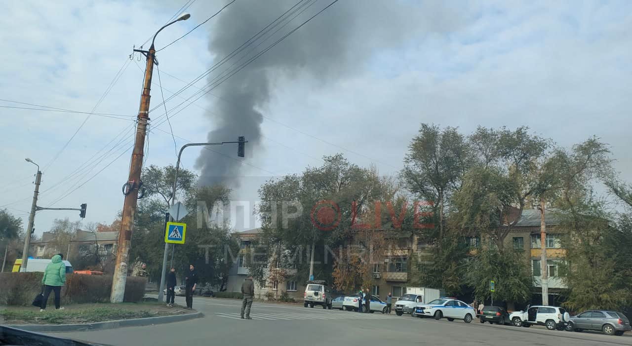 В окупованому Луганську детонує склад боєприпасів