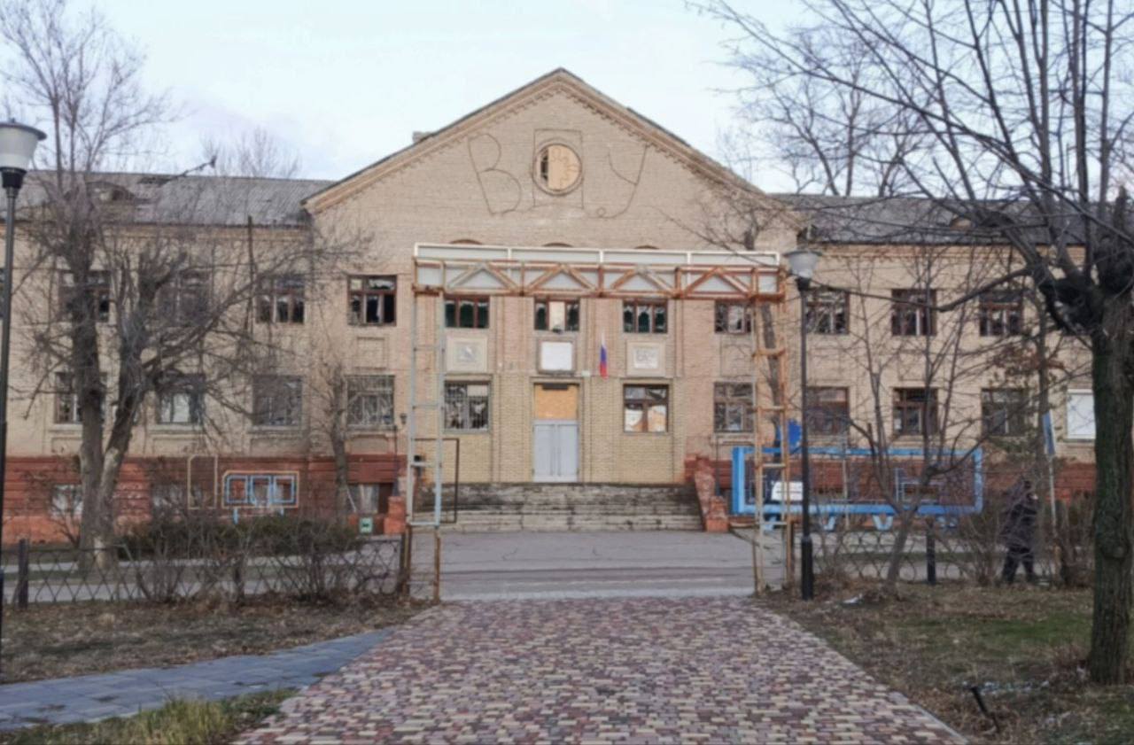 Сіверськодонецькі контрасти у фотографіях: як виглядає місто в «новій» частині та на периферії