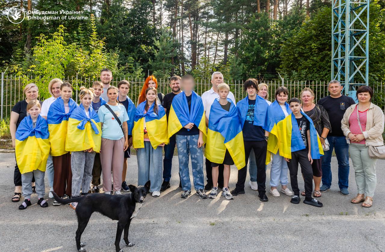 В Україну повернули ще 11 дітей, незаконно вивезених до РФ та з окупованих територій