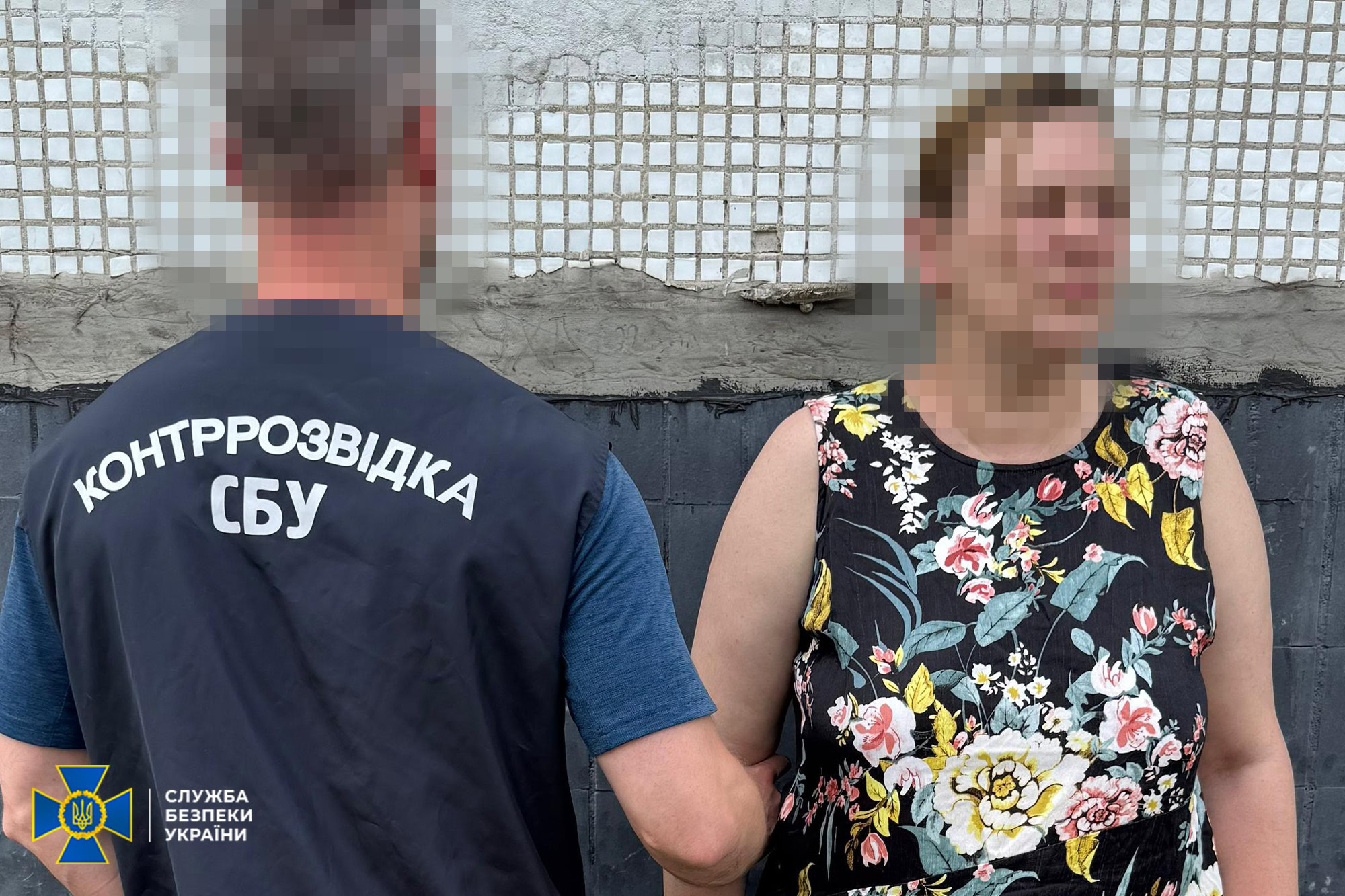 Затримали інформаторку, яка передавала ворогу дані для удару по Харківській мерії
