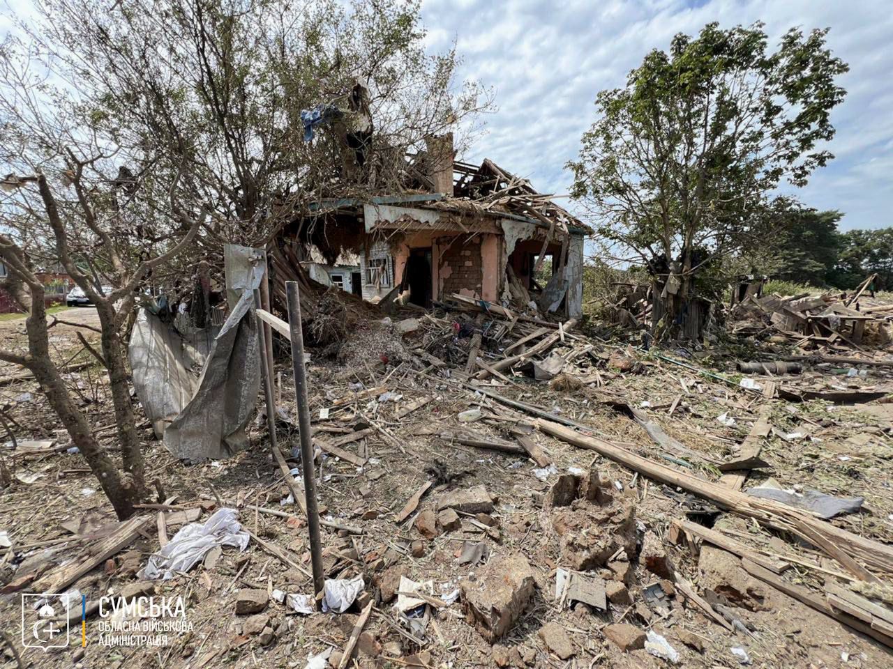 Росіяни завдали авіаудар по Сумщині: загинули двоє людей, пошкоджено житлові будинки
