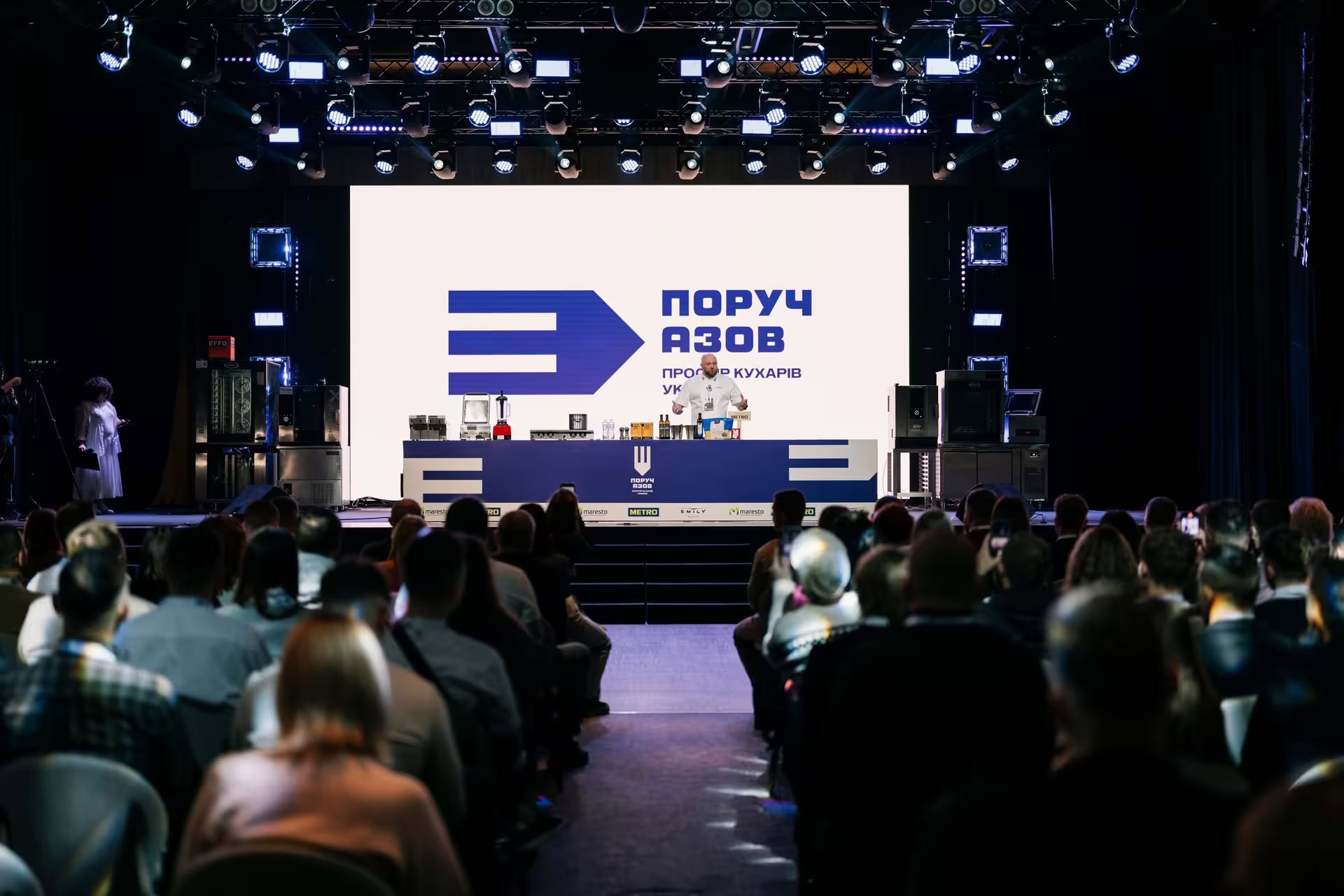 Як українські кухарі допомагають бійцям через гастрономію