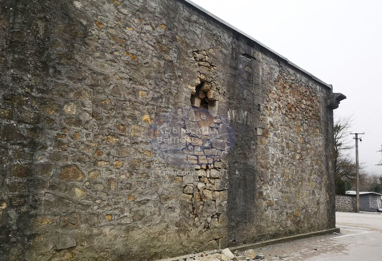 Севастопіль. Байдарські ворота, зведені у 1848 році.